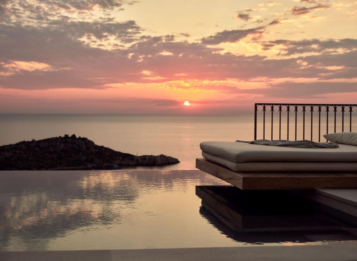 Rebek Luxury Villas & Suites Agios Nikolaos  Exteriér fotografie