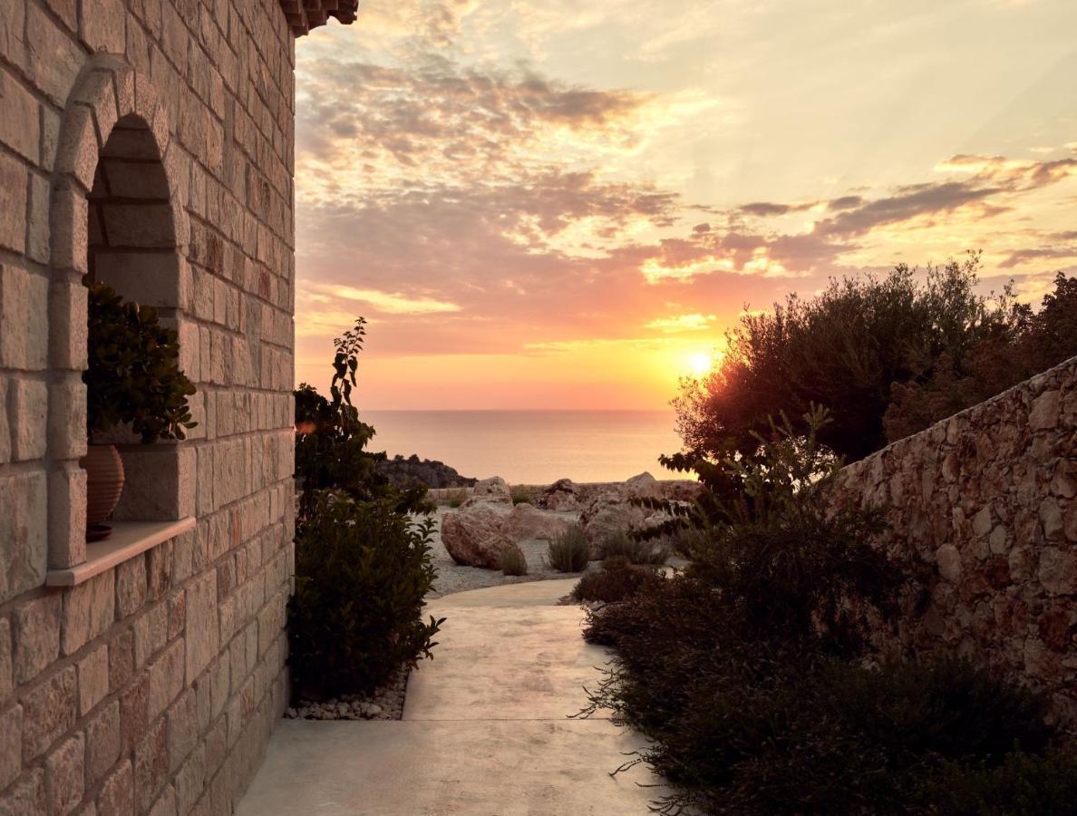 Rebek Luxury Villas & Suites Agios Nikolaos  Exteriér fotografie
